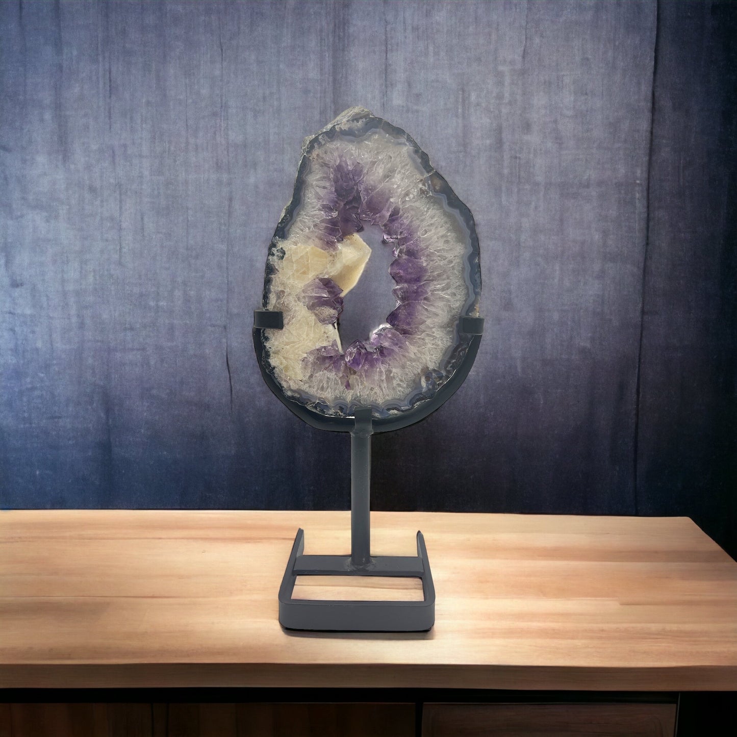 Amethyst on stand #16