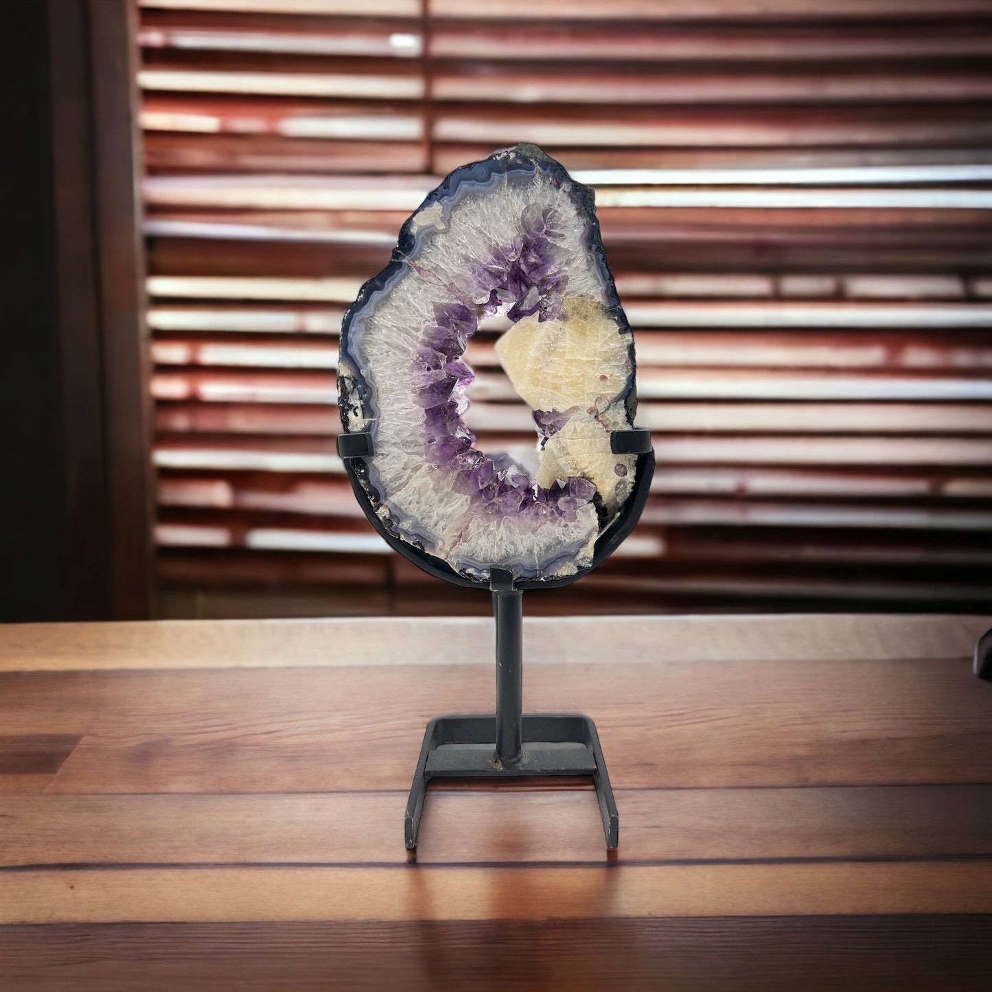 Amethyst on stand #16